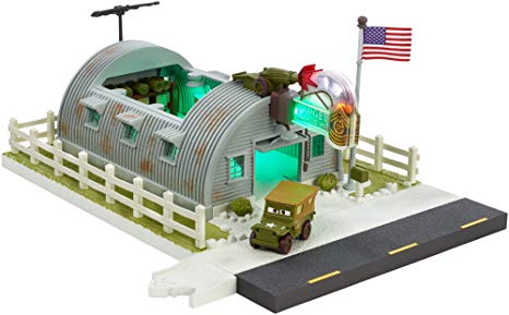  Disney Pixar Cars Precision Series Sarge's Surplus Hut Playset 