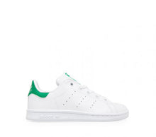  Load image into Gallery viewer, ADIDAS | KID&#39;S STAN SMITH
 