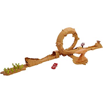  Disney Pixar Cars 3 Willy Butte Transforming Track Set 